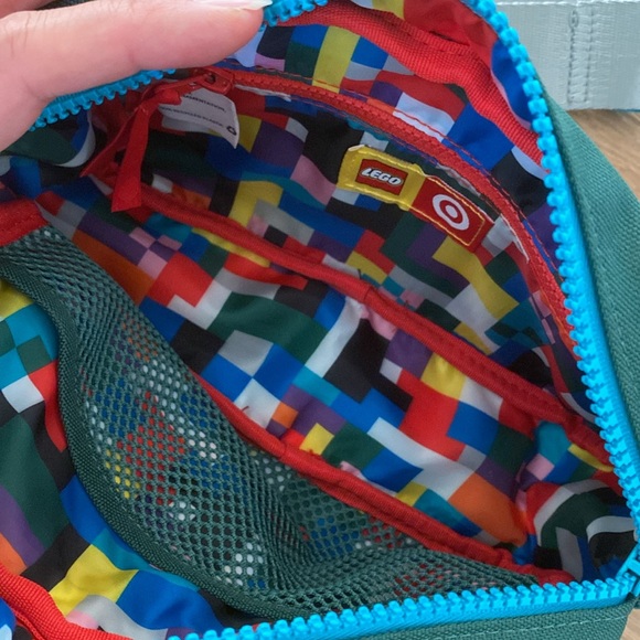 NWOT Target x LEGO bumbag - Picture 8 of 11